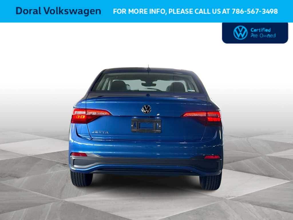 Thumbnail: 2024 Volkswagen Jetta - 7