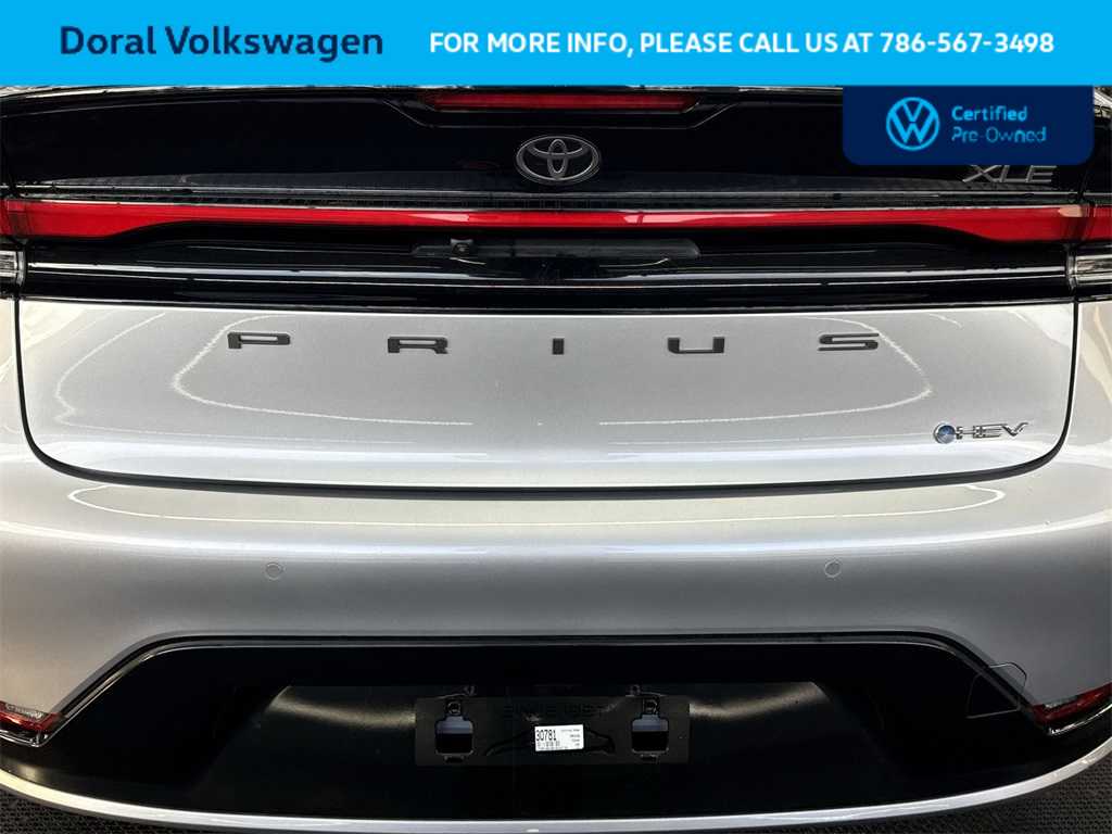 Thumbnail: 2024 Toyota Prius - 11