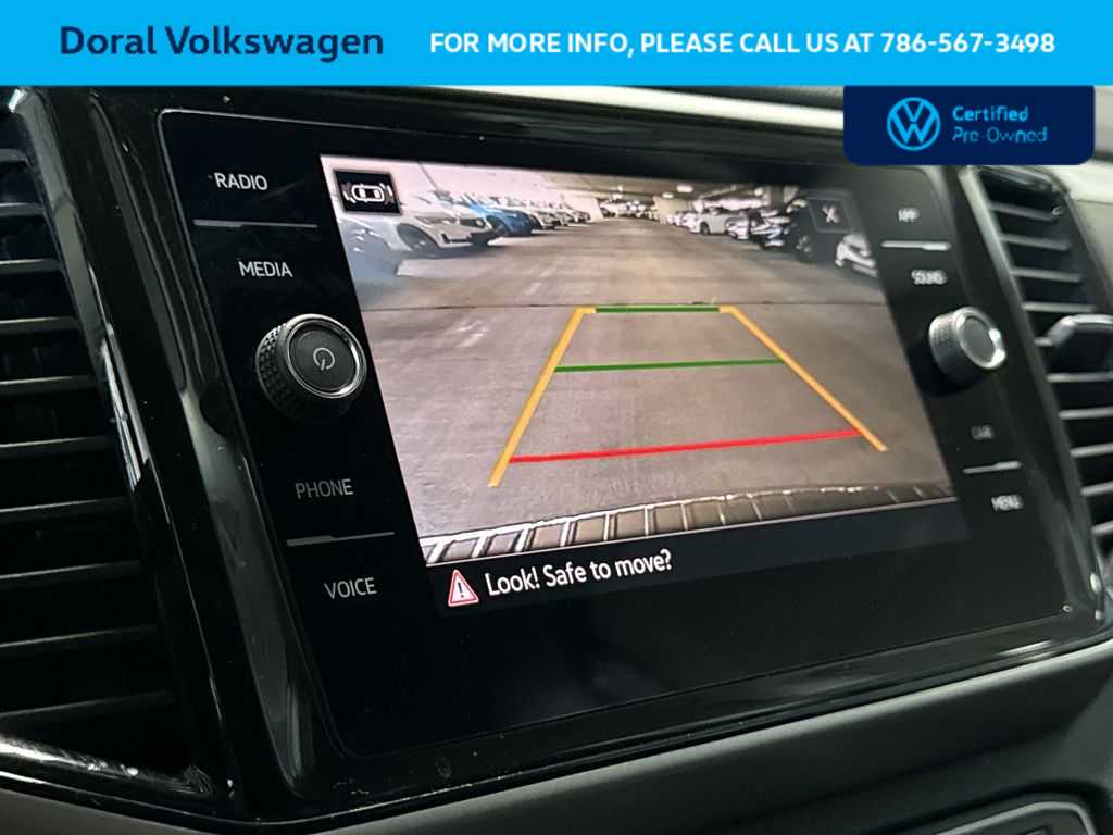 Thumbnail: 2023 Volkswagen Atlas - 19