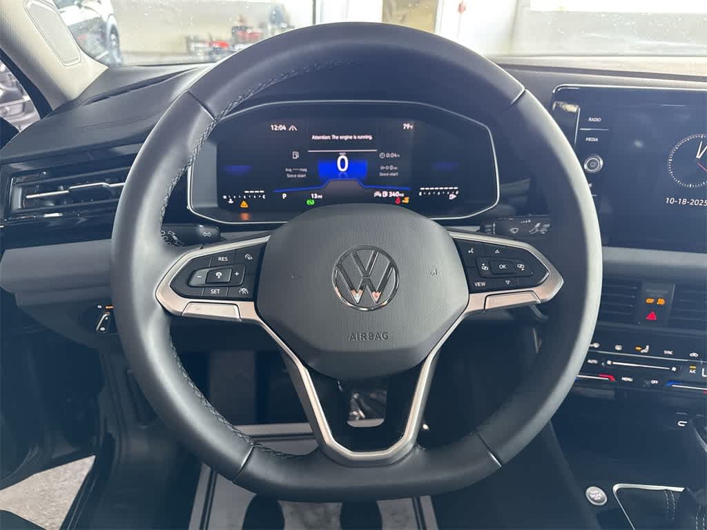 Thumbnail: 2025 Volkswagen Jetta - 15