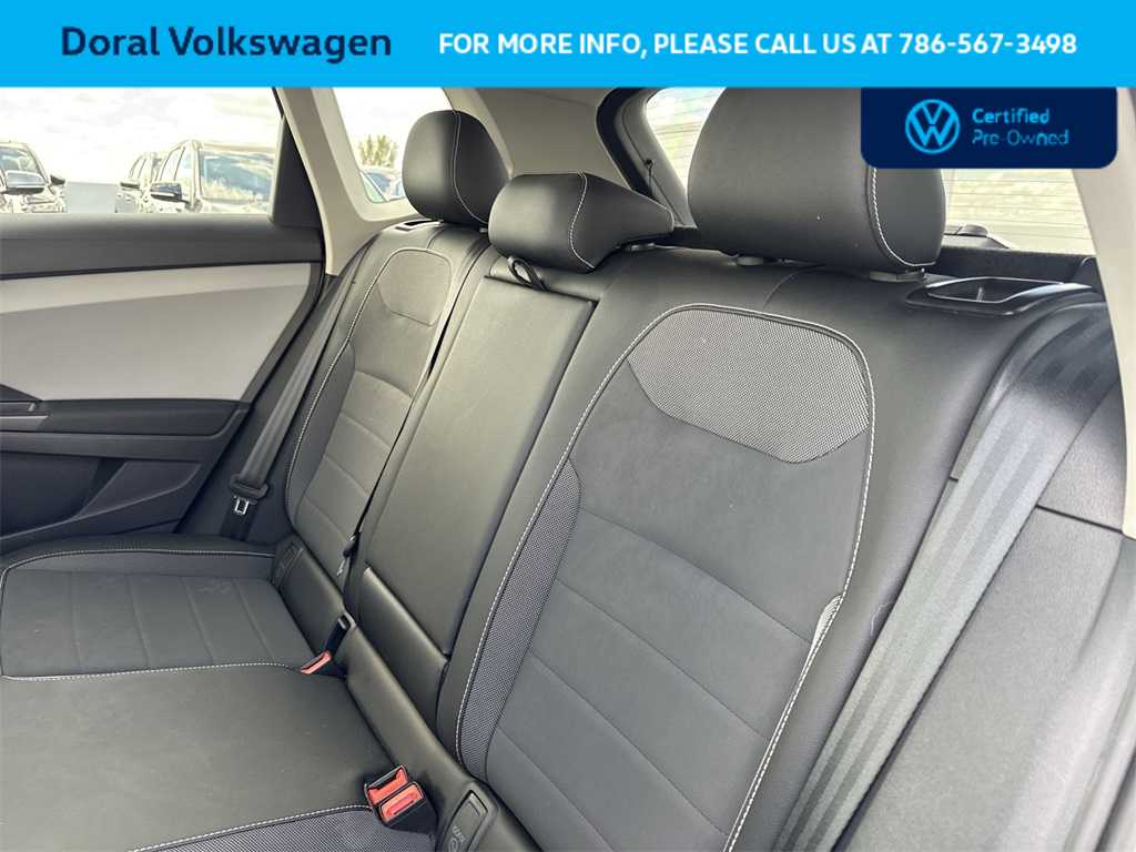 Thumbnail: 2022 Volkswagen Taos - 22