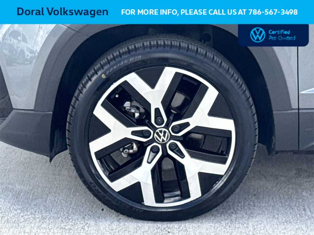 Thumbnail: 2023 Volkswagen Taos - 11