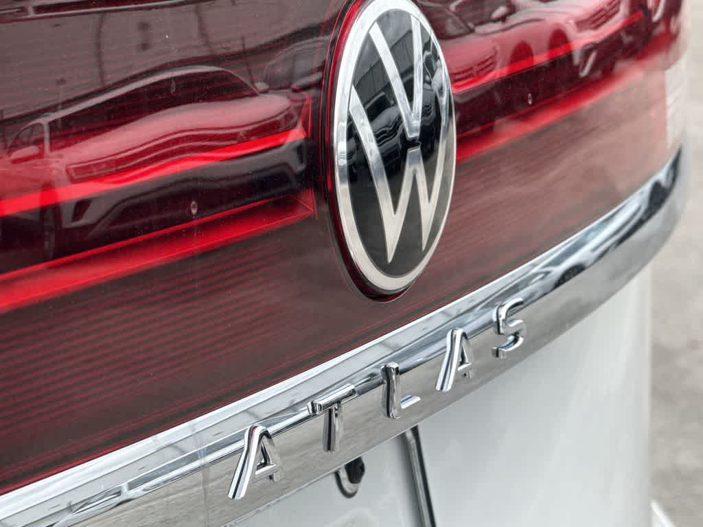 Thumbnail: 2026 Volkswagen Atlas - 10