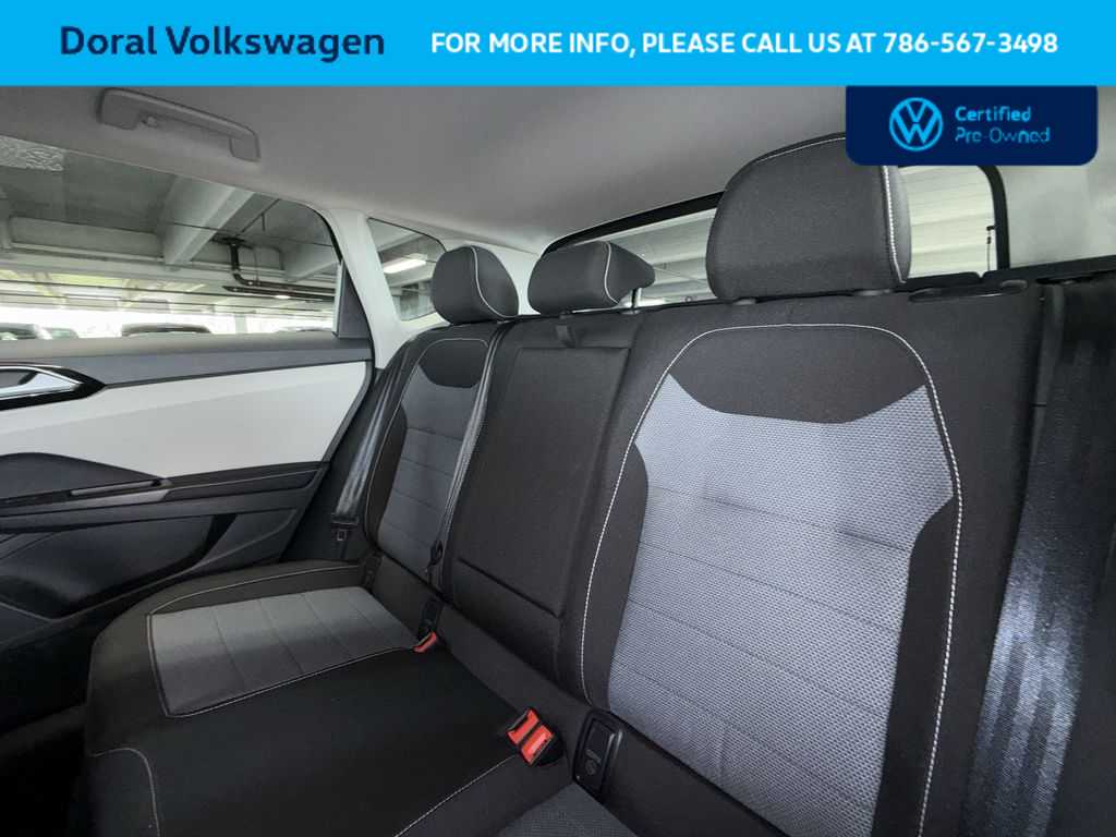 Thumbnail: 2025 Volkswagen Taos - 22