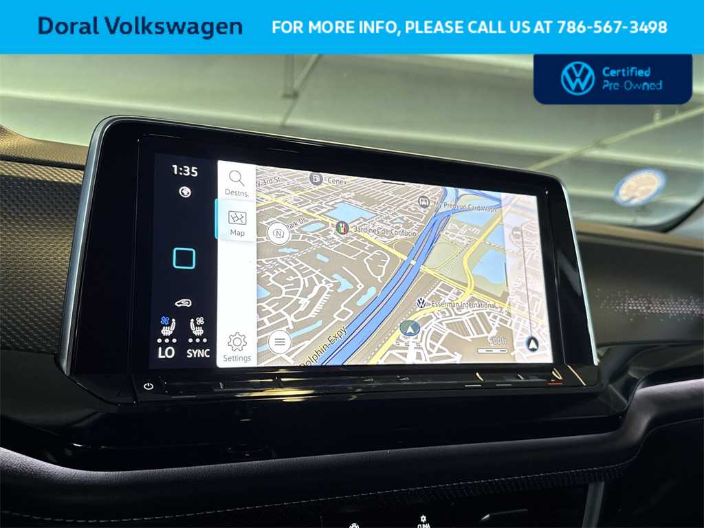 2024 Volkswagen Atlas SEL 18