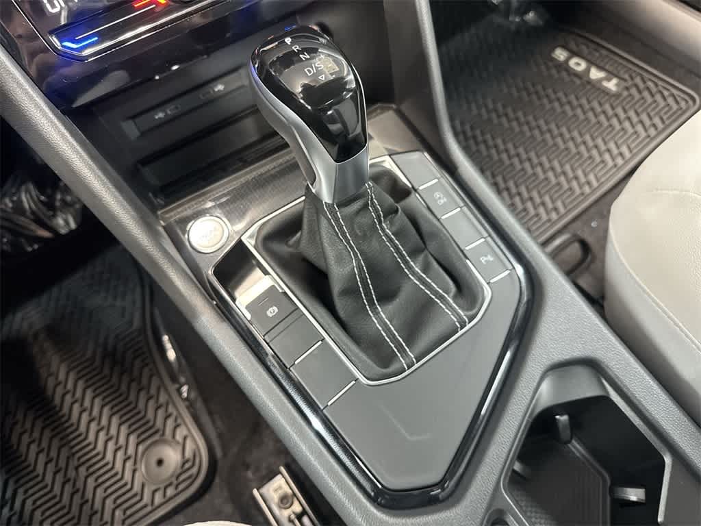 Thumbnail: 2026 Volkswagen Taos - 21