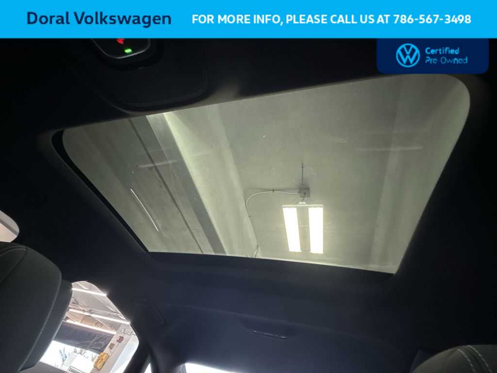 Thumbnail: 2022 Audi A6 - 17