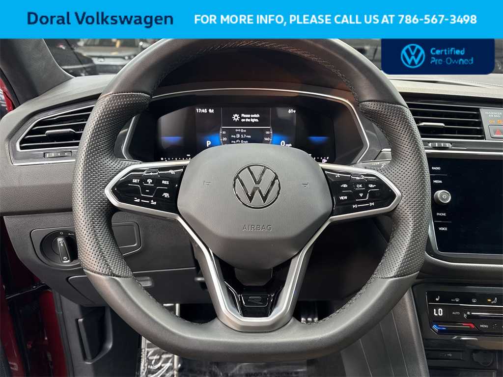 Thumbnail: 2024 Volkswagen Tiguan - 15