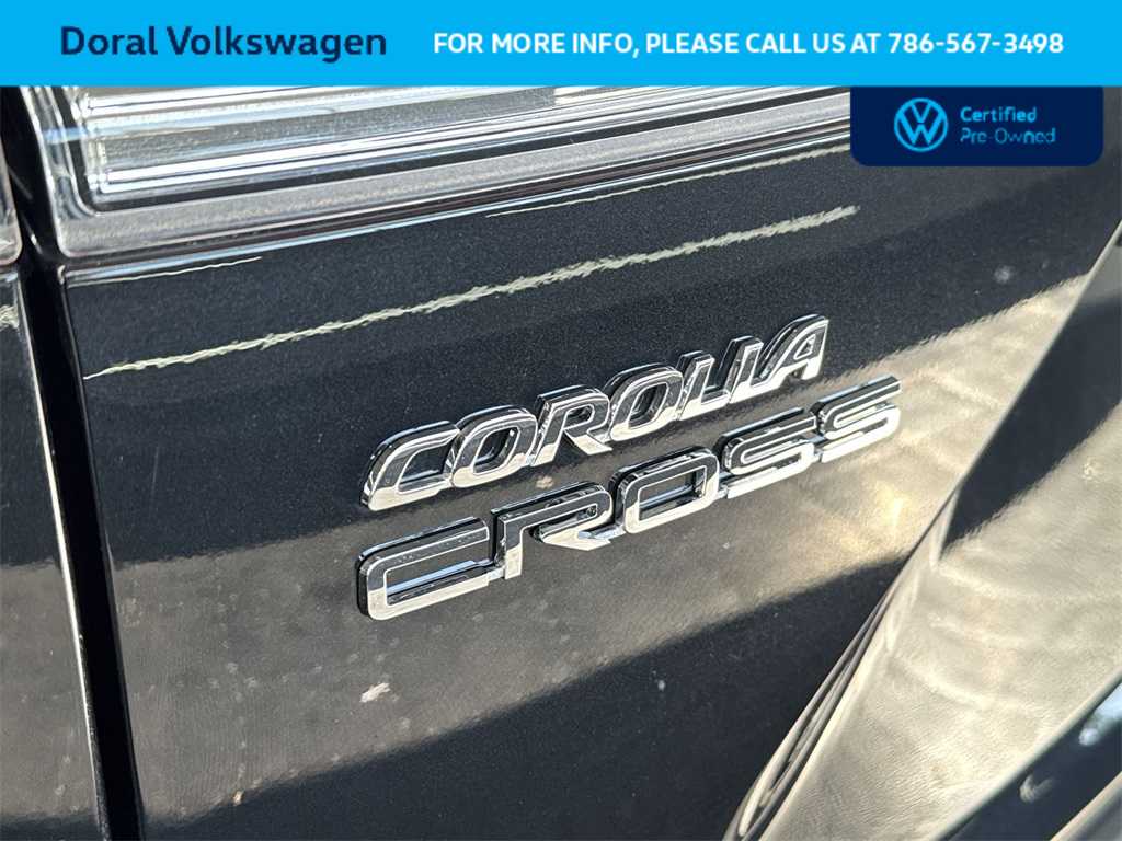 Thumbnail: 2025 Toyota Corolla Cross - 11