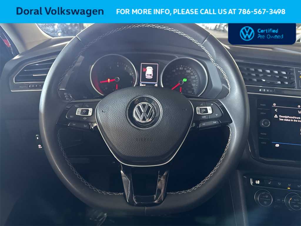 Thumbnail: 2021 Volkswagen Tiguan - 15