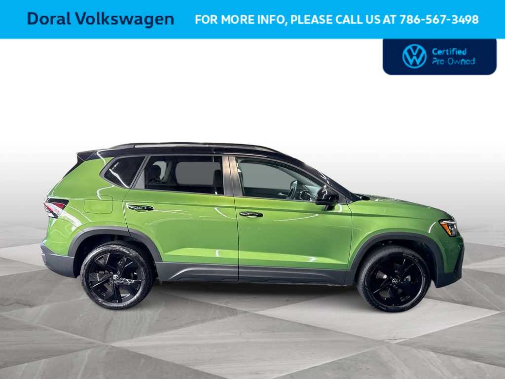 Thumbnail: 2025 Volkswagen Taos - 8