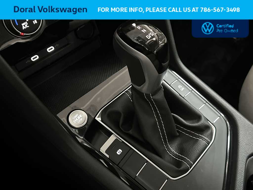 Thumbnail: 2025 Volkswagen Taos - 21
