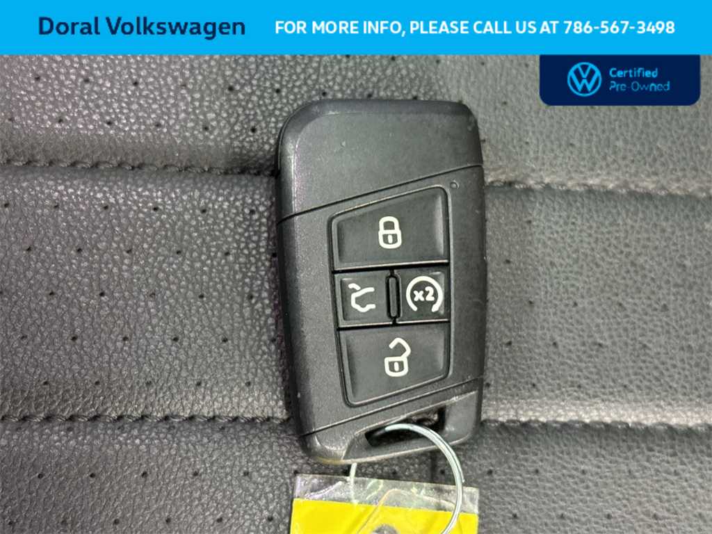 Thumbnail: 2023 Volkswagen Tiguan - 28