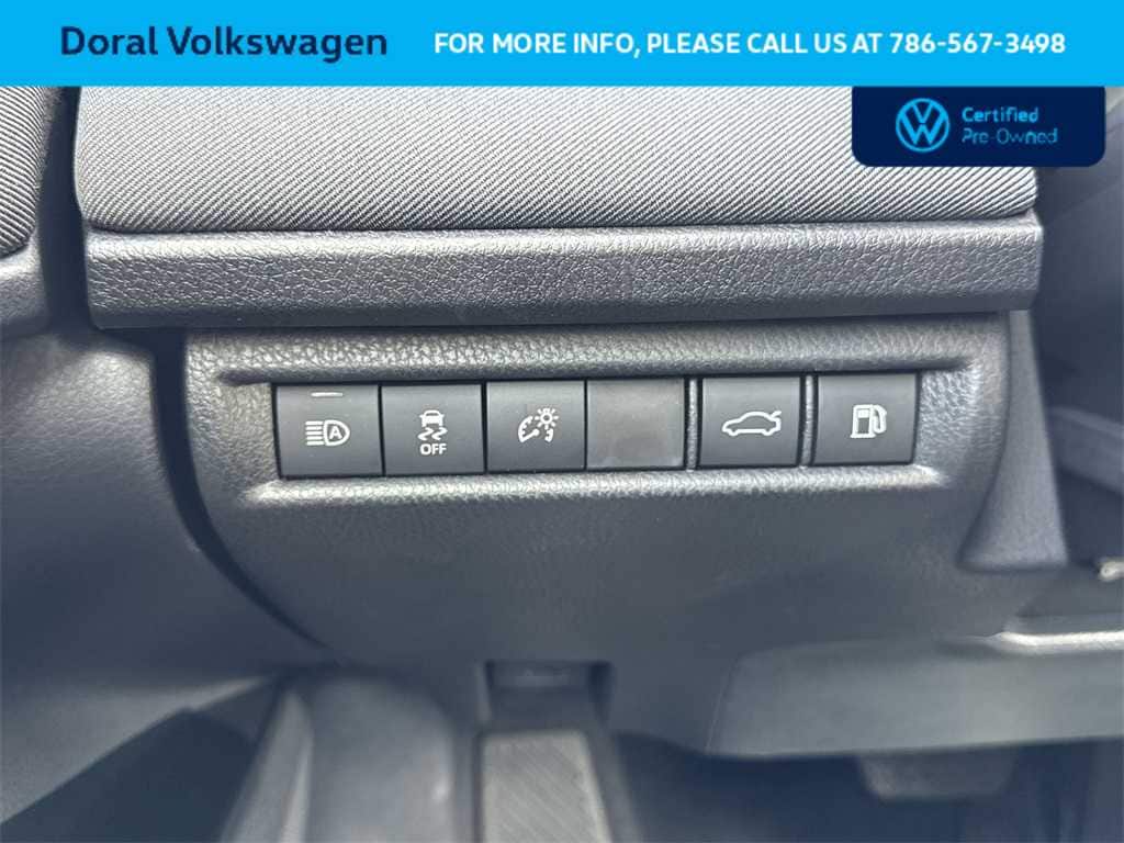 Thumbnail: 2025 Toyota Camry - 17