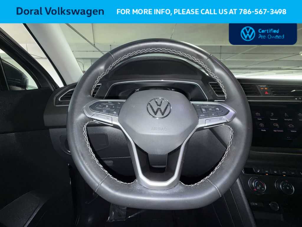Thumbnail: 2024 Volkswagen Tiguan - 15