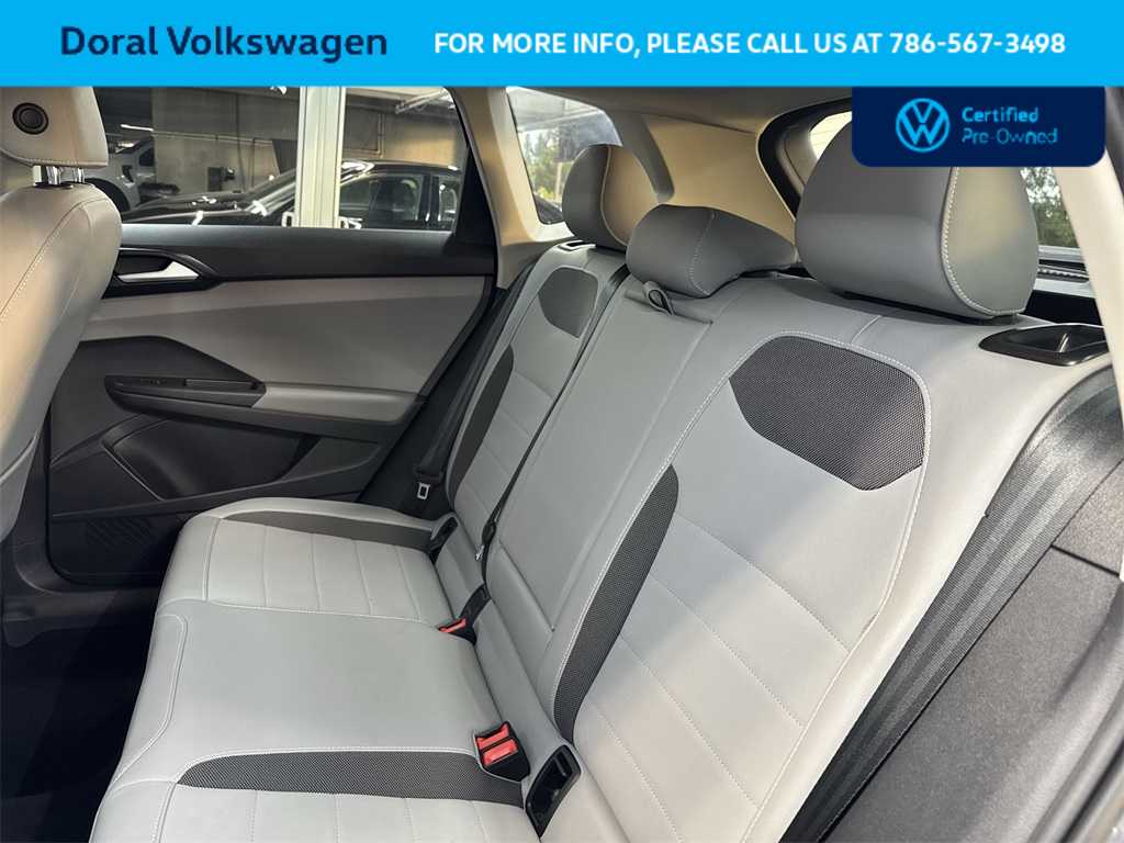 Thumbnail: 2022 Volkswagen Taos - 22