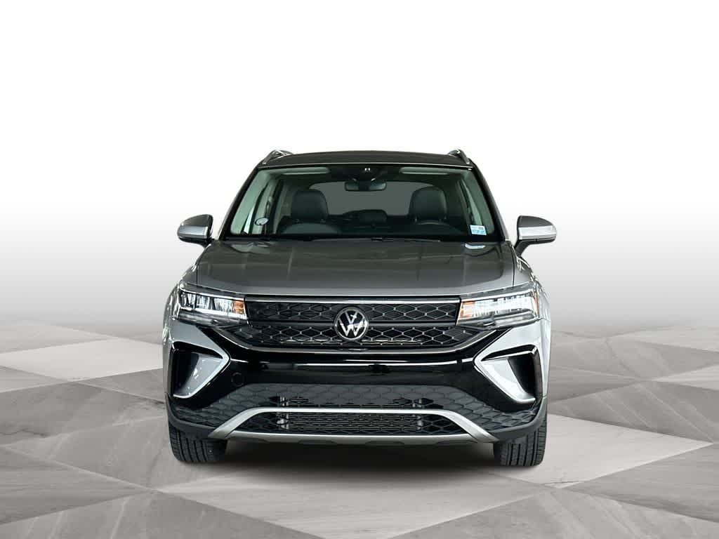 Thumbnail: 2023 Volkswagen Taos - 3