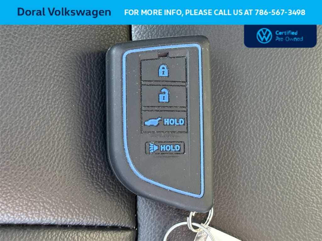 Thumbnail: 2023 Acura Integra - 28