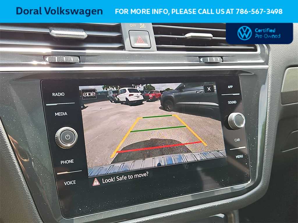 Thumbnail: 2024 Volkswagen Tiguan - 24