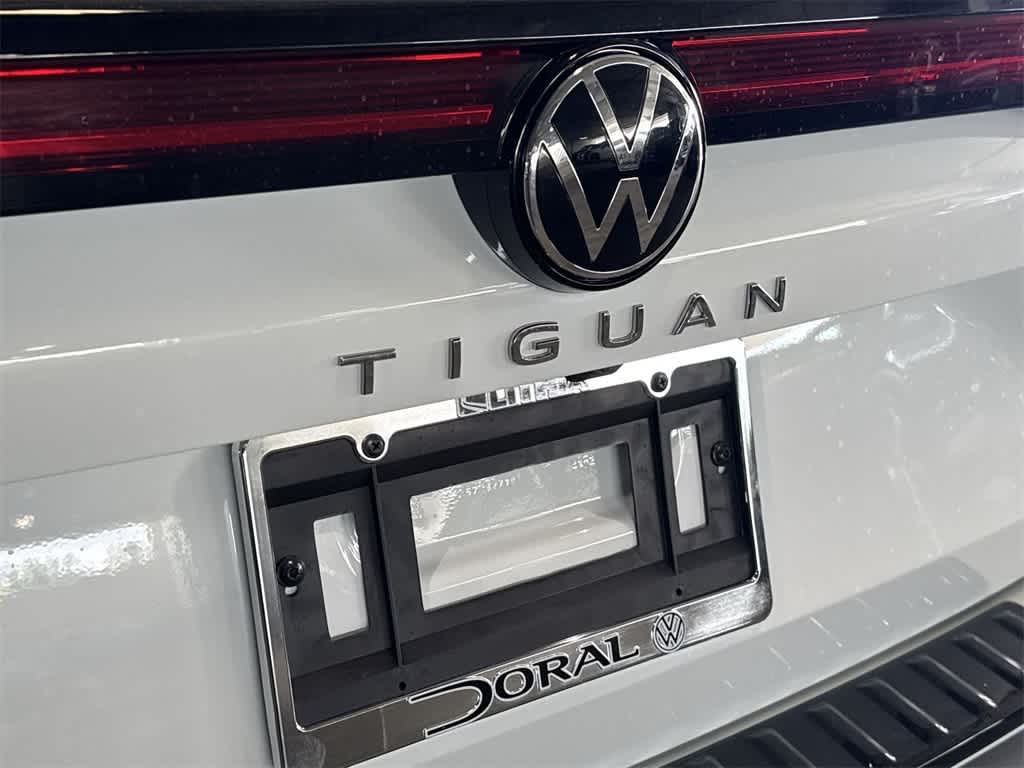 Thumbnail: 2026 Volkswagen Tiguan - 10