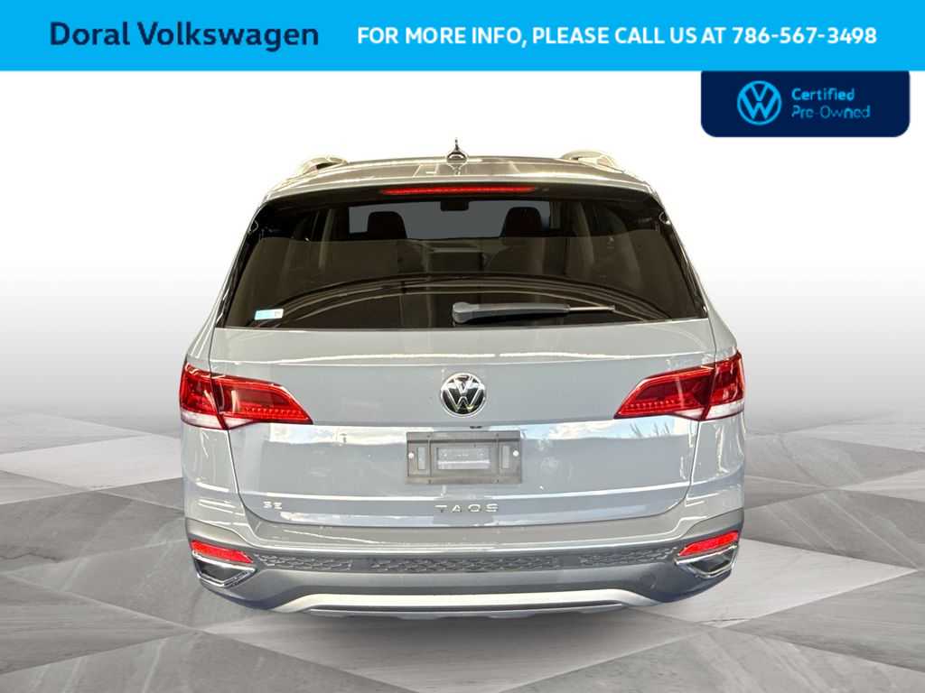 Thumbnail: 2023 Volkswagen Taos - 7