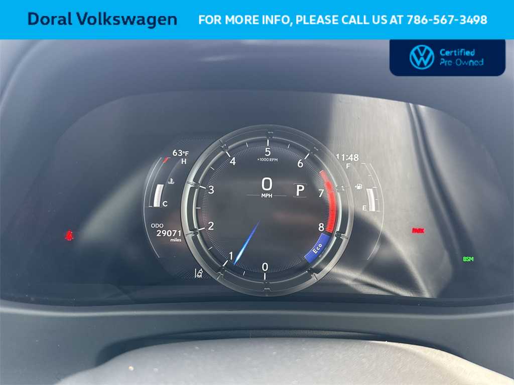 Thumbnail: 2022 Lexus UX - 16