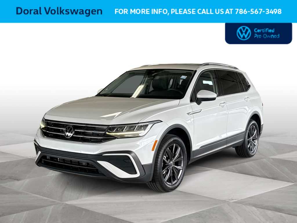 Thumbnail: 2023 Volkswagen Tiguan - 4