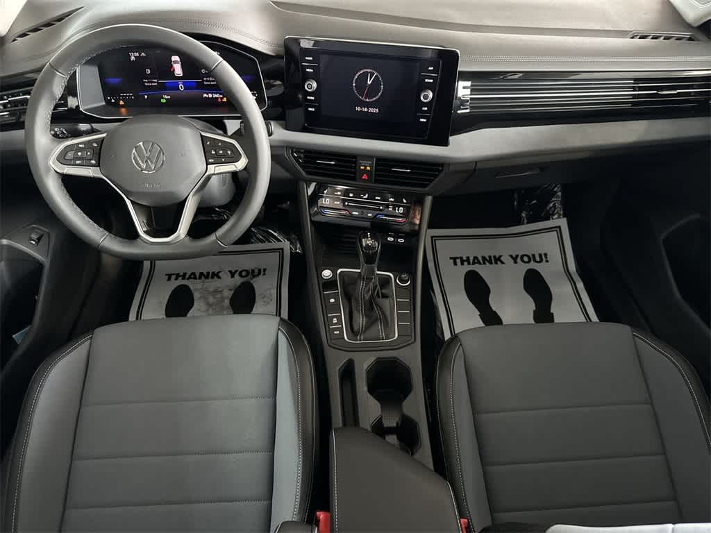 Thumbnail: 2025 Volkswagen Jetta - 24