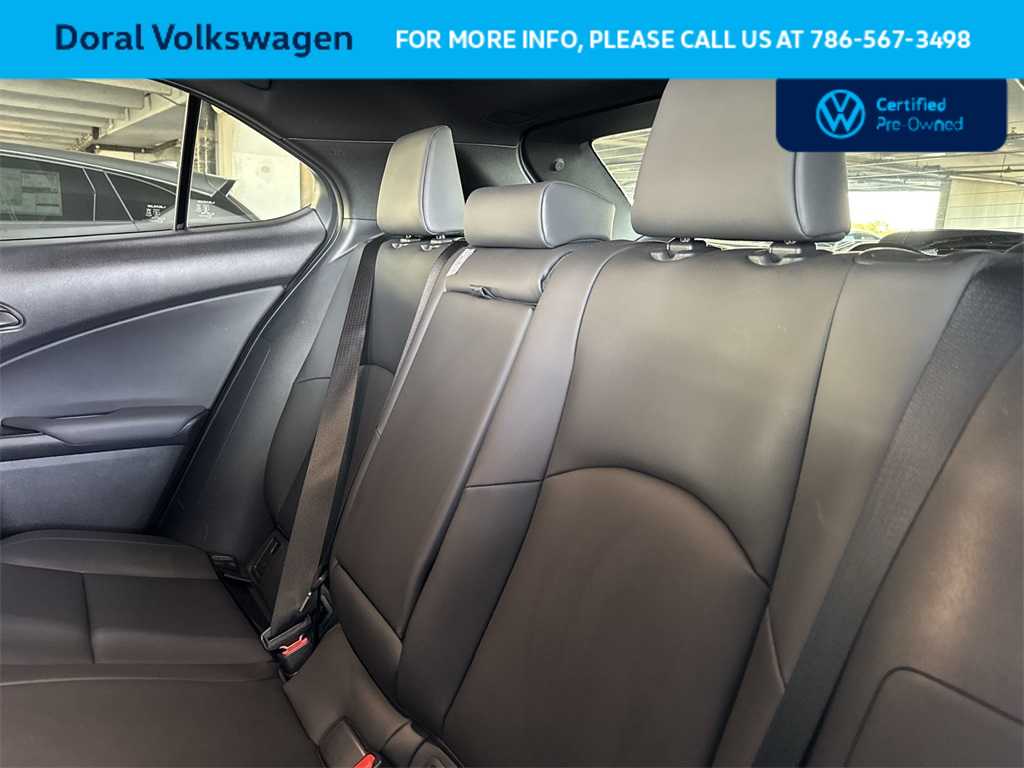 Thumbnail: 2024 Lexus UX - 23