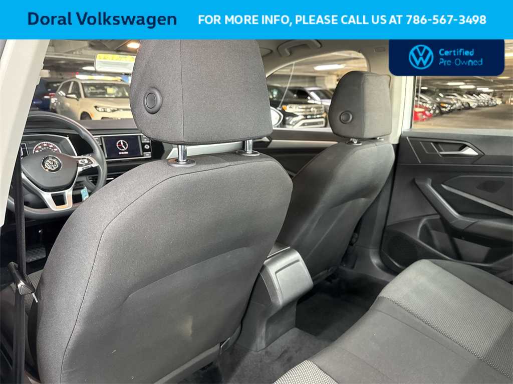 Thumbnail: 2021 Volkswagen Jetta - 23