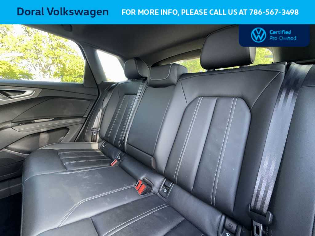 Thumbnail: 2023 Audi Q4 e-tron - 22