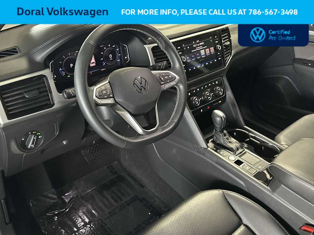 Thumbnail: 2023 Volkswagen Atlas - 13