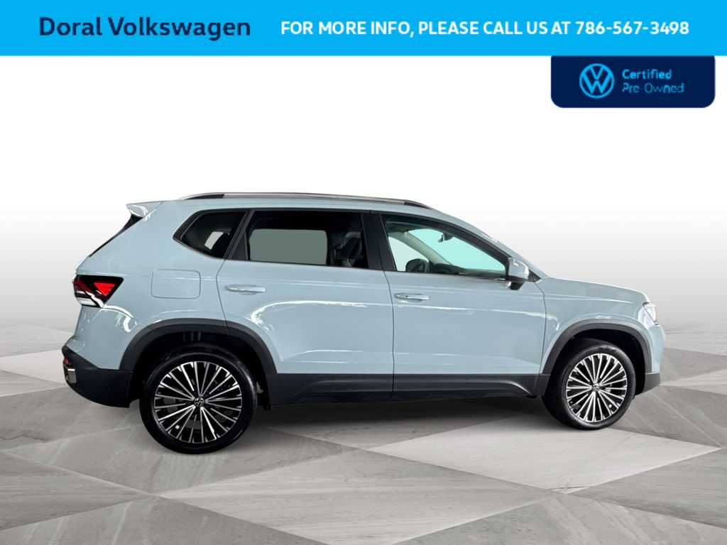 Thumbnail: 2025 Volkswagen Taos - 9