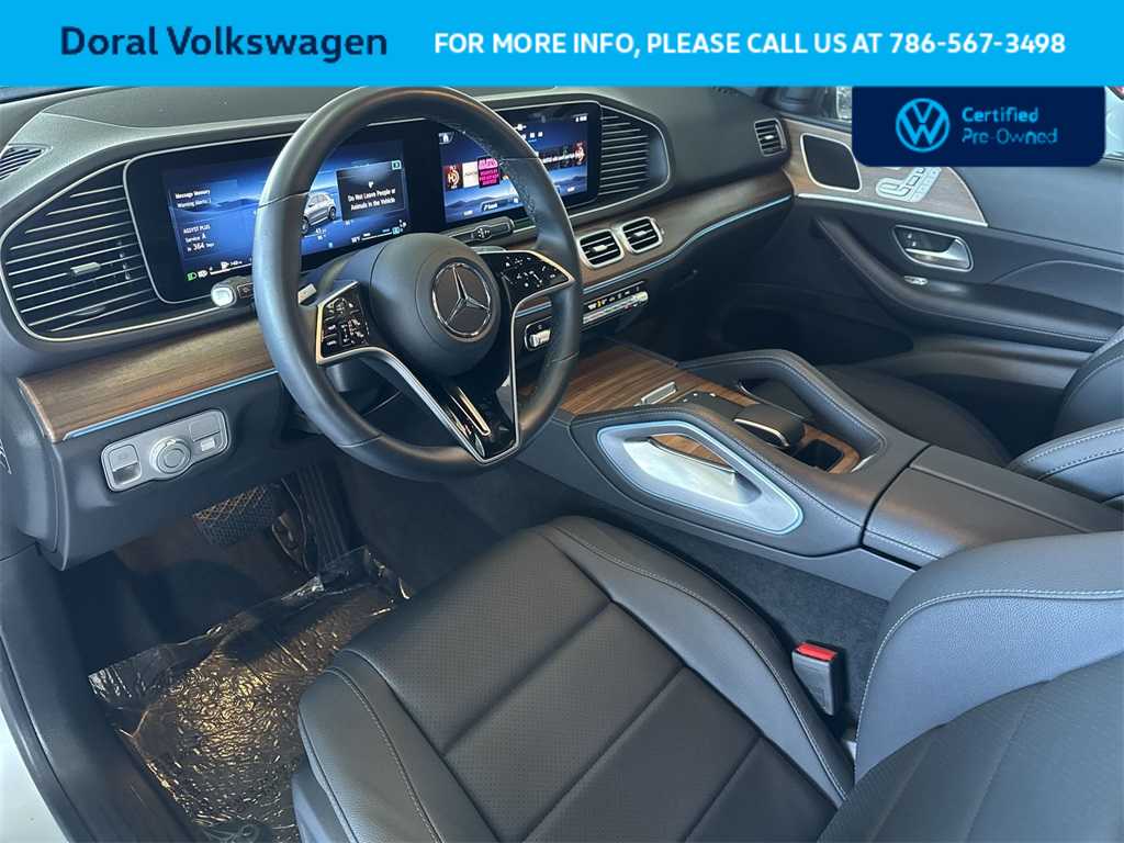 Thumbnail: 2025 Mercedes-Benz GLE - 13