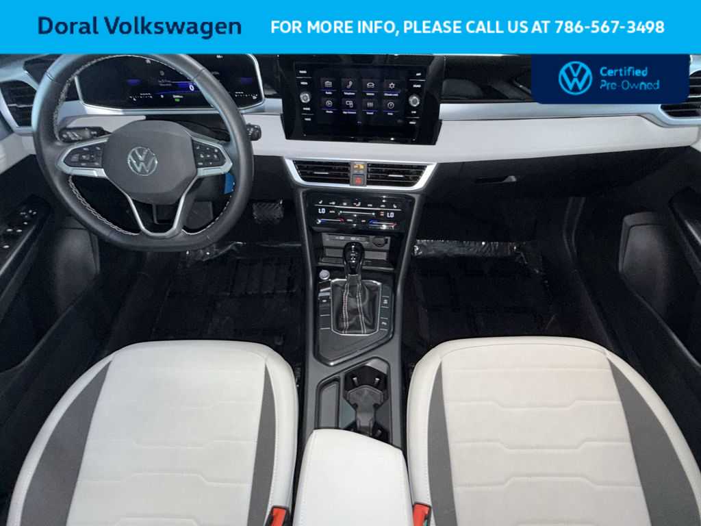 Thumbnail: 2025 Volkswagen Taos - 24