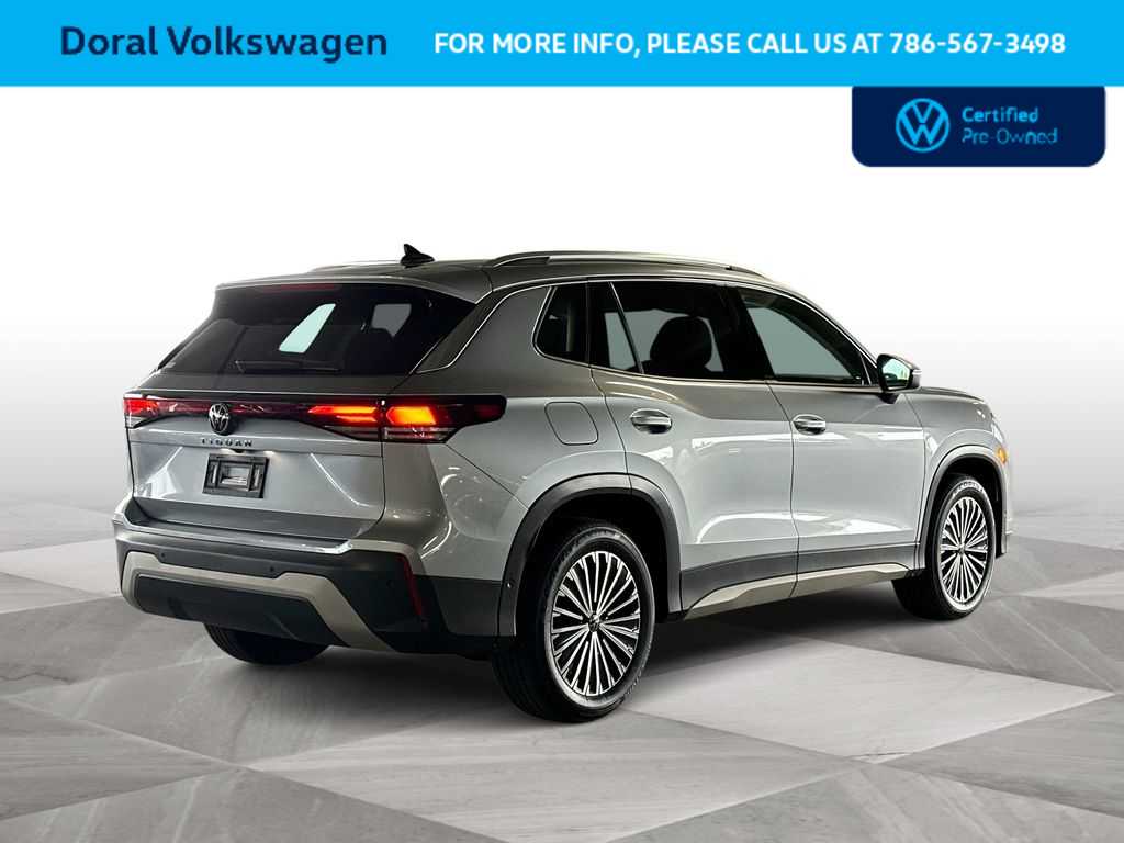 Thumbnail: 2025 Volkswagen Tiguan - 8