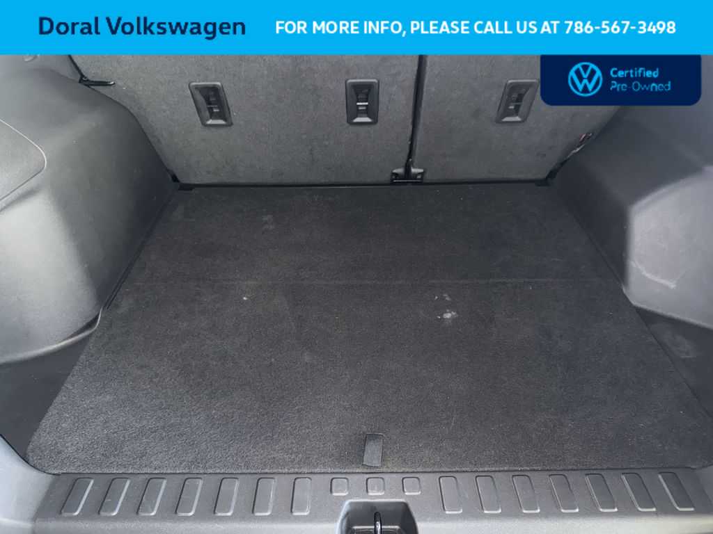 Thumbnail: 2023 GMC Terrain - 25