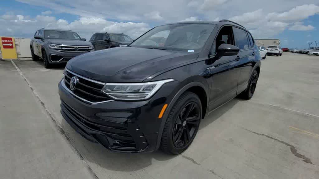 Thumbnail: 2023 Volkswagen Tiguan - 5