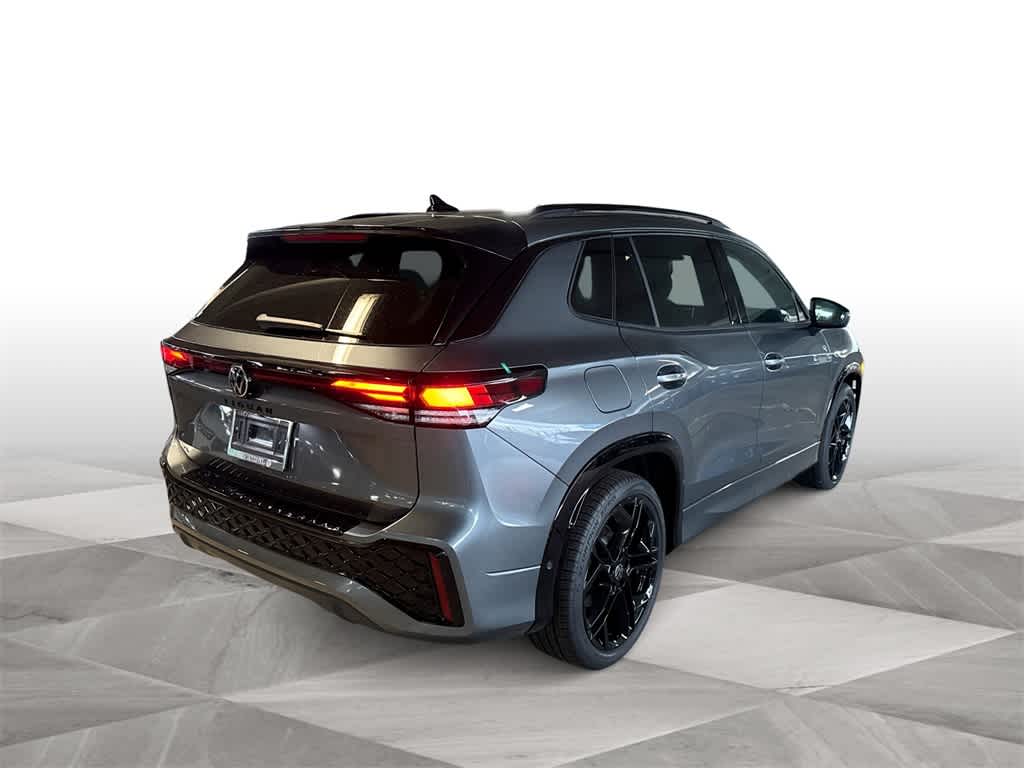 Thumbnail: 2025 Volkswagen Tiguan - 8