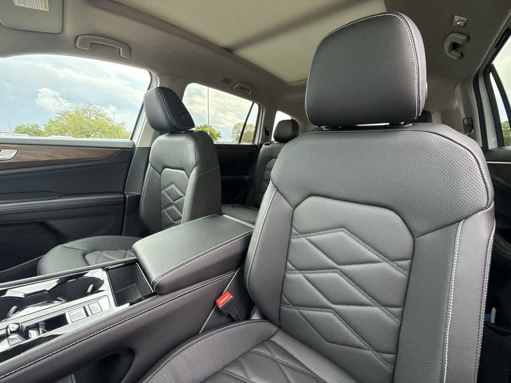 Thumbnail: 2026 Volkswagen Atlas - 14