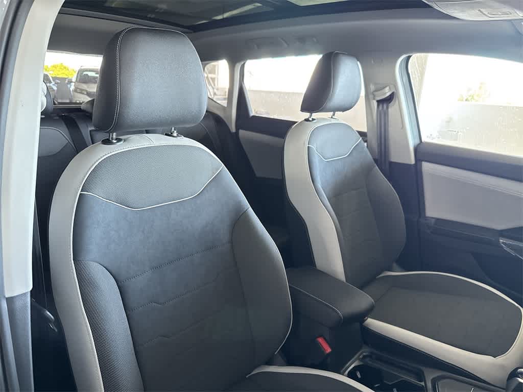 Thumbnail: 2026 Volkswagen Taos - 27