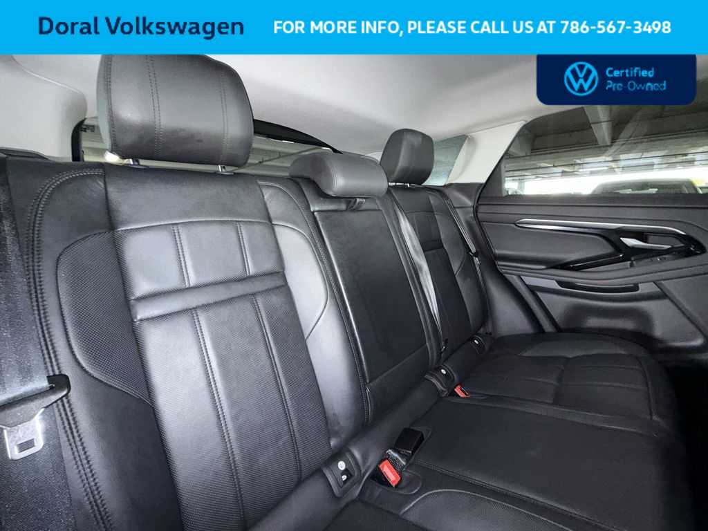 Thumbnail: 2020 Land Rover Range Rover Evoque - 26