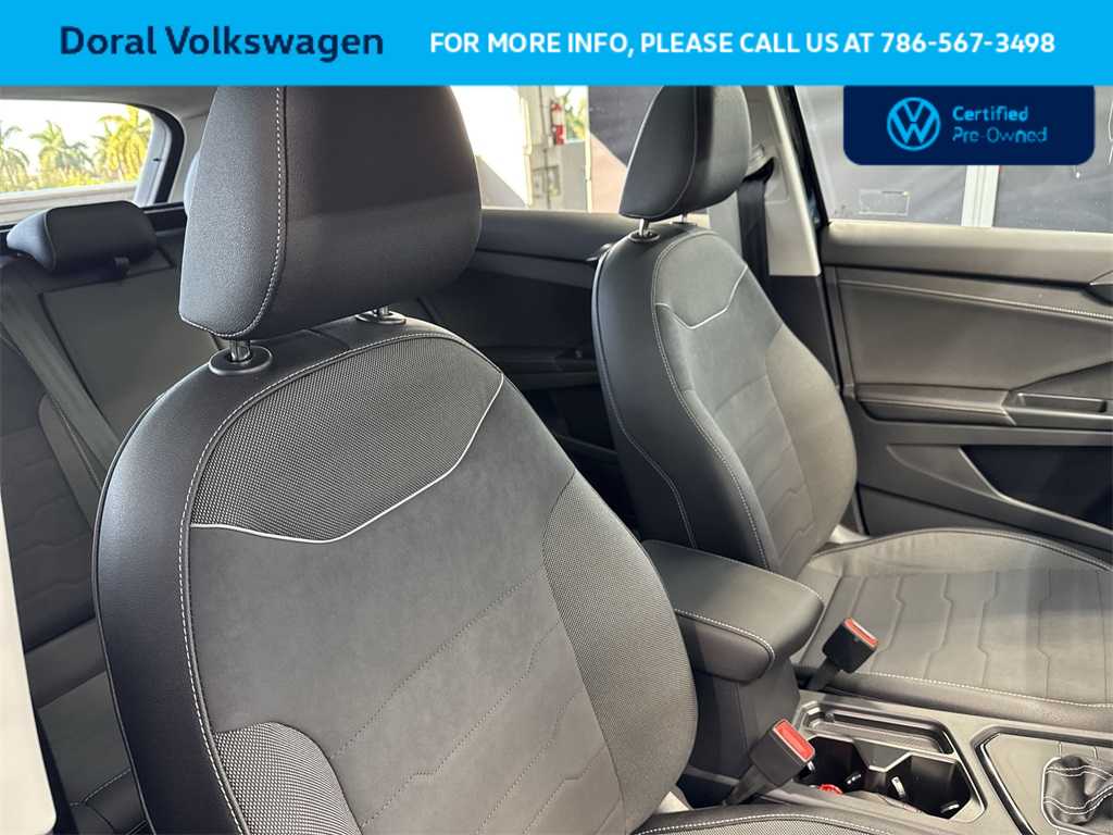 Thumbnail: 2025 Volkswagen Taos - 33