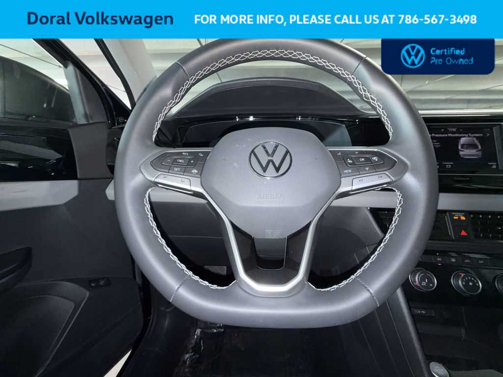 Thumbnail: 2023 Volkswagen Taos - 15