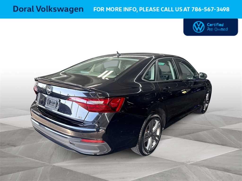 Thumbnail: 2023 Volkswagen Jetta - 8