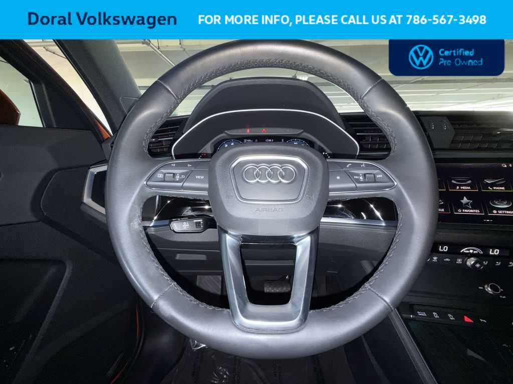 Thumbnail: 2024 Audi Q3 - 15