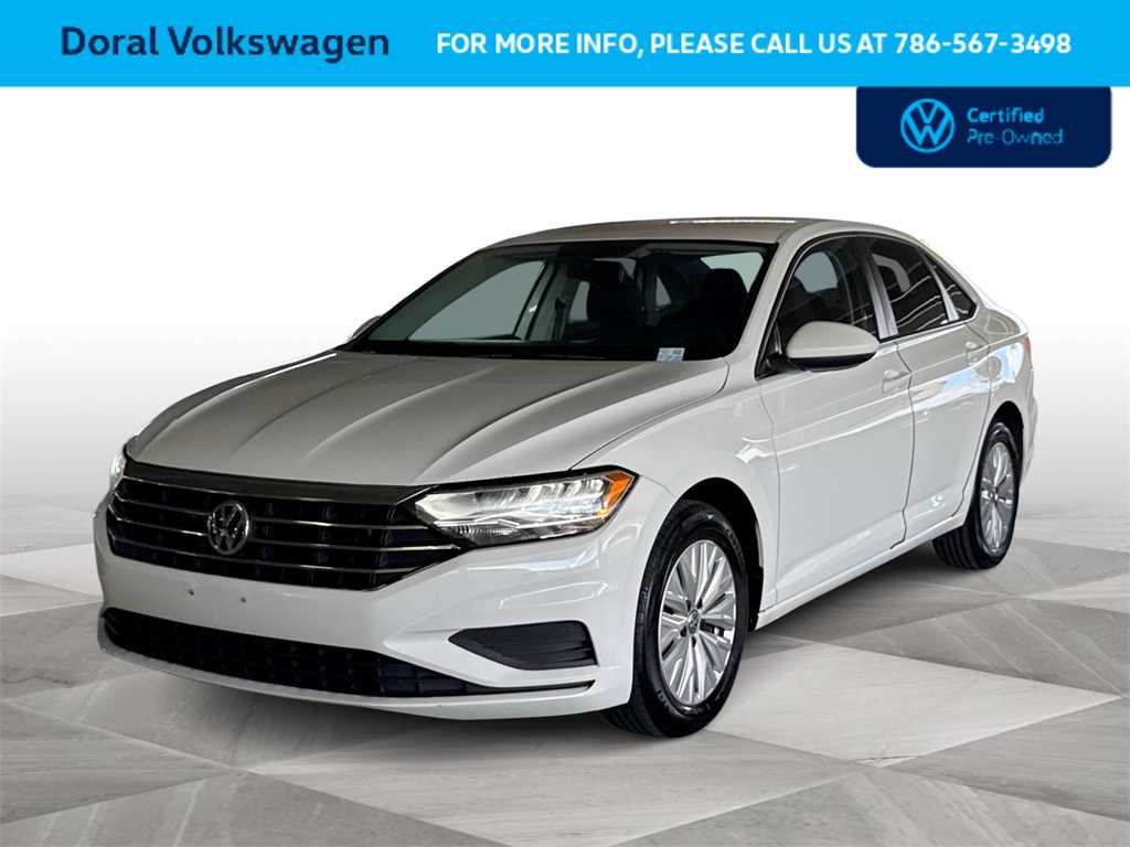 Thumbnail: 2019 Volkswagen Jetta - 4