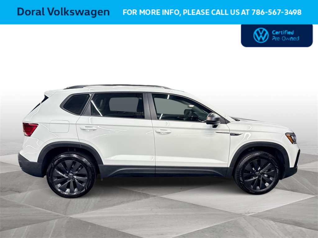 Thumbnail: 2024 Volkswagen Taos - 9