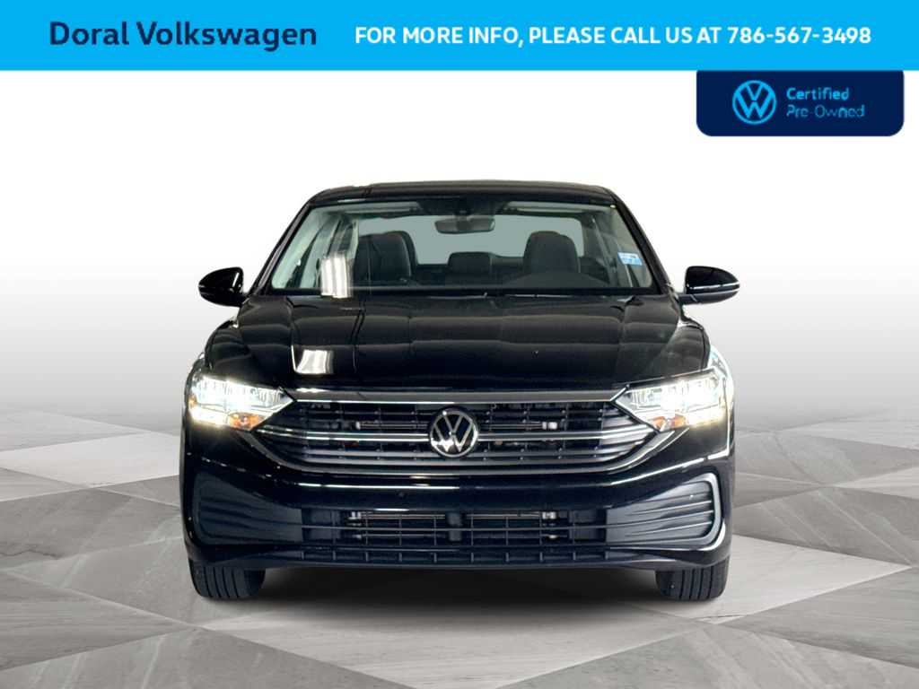 Thumbnail: 2023 Volkswagen Jetta - 3