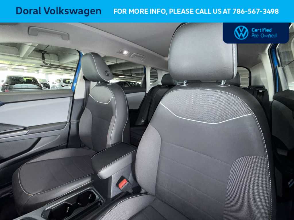 Thumbnail: 2023 Volkswagen Taos - 14